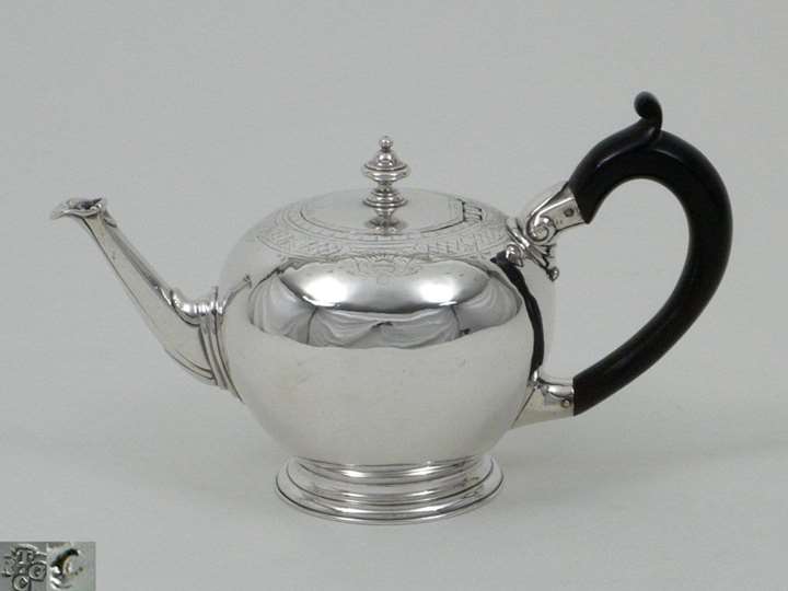 Fine George II Silver, Round Teapot